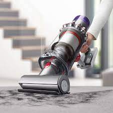 Dyson V10 cordless Vacuum Cleaner - Serviced and cleaned